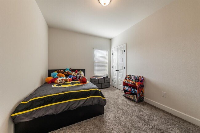 Building Photo - 2812 Sebring Cir