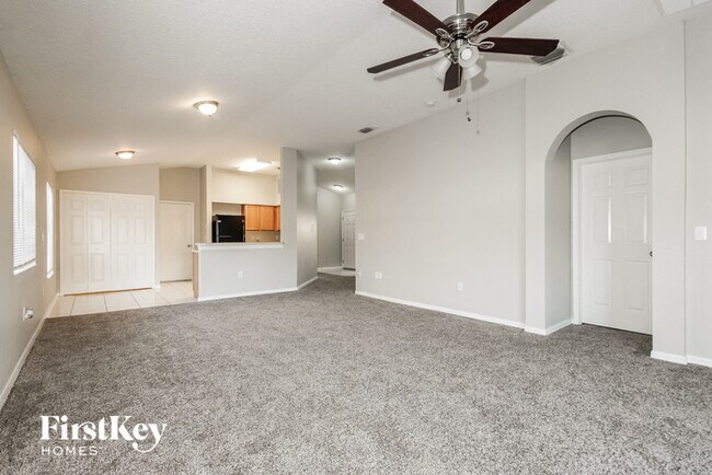 Building Photo - 4406 Country Hills Blvd
