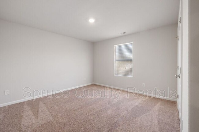 Building Photo - 4042 Meredith Woods Ln