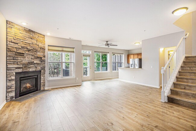 Building Photo - 3138 Asher Rd