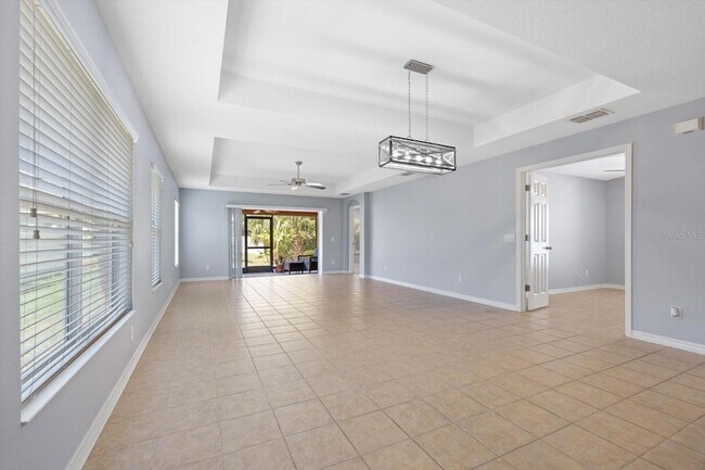 Building Photo - 6018 Oak Mill Terrace