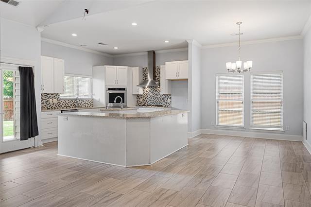 Building Photo - 8406 Willowbrook Dr