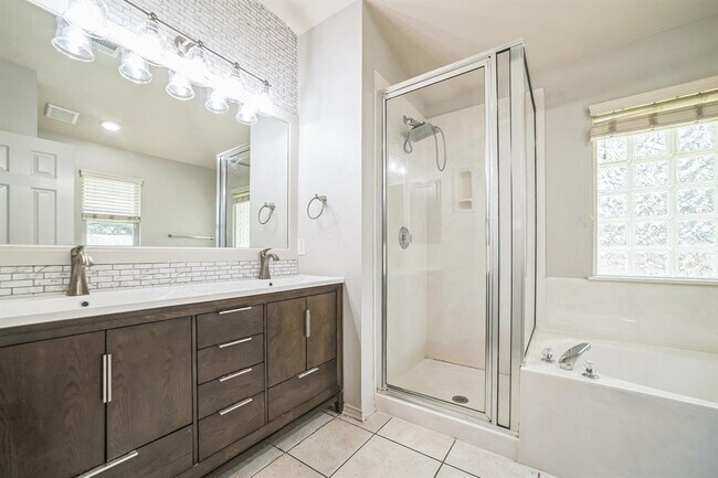 Building Photo - 3630 Spring Canyon Trail