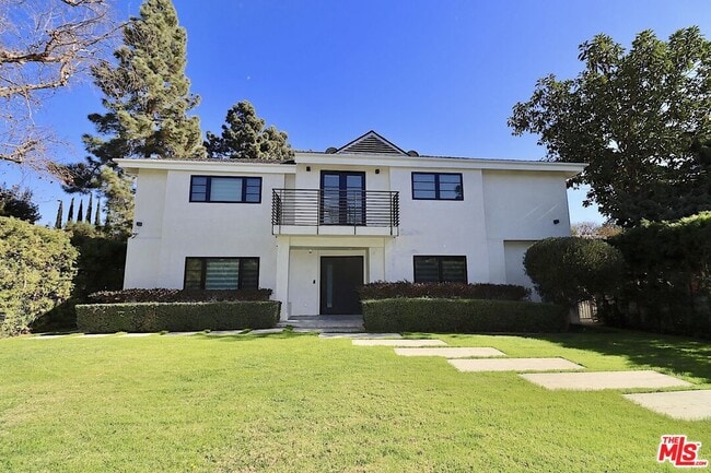 Building Photo - 602 S Lucerne Blvd