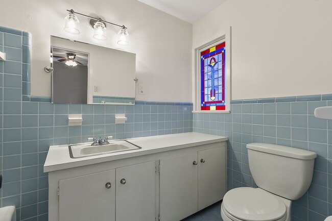 Building Photo - Druid Hills Charmer Available NOW!