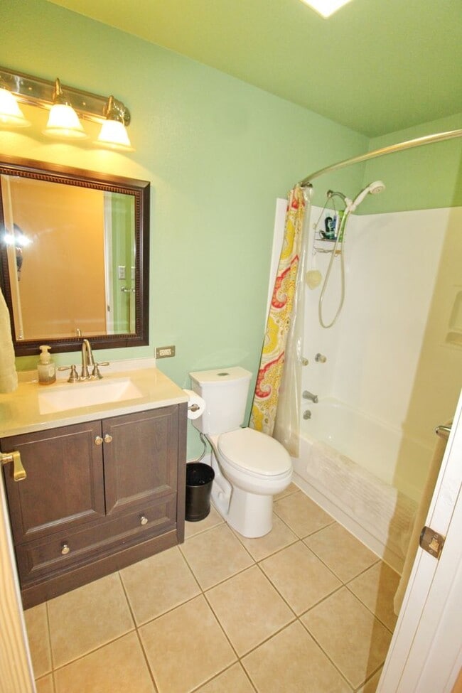 Building Photo - Haleakala Gardens – Top-Floor Furnished 2BR/2BA -A Couple Blocks from the Beach