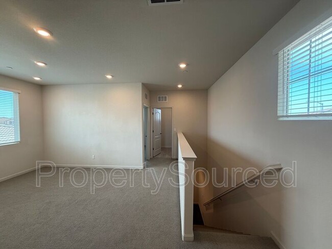 Building Photo - 2957 Mokelumne Ct