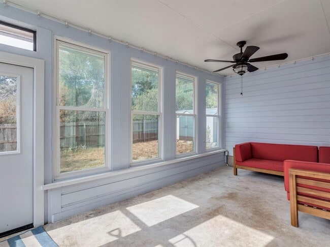 Building Photo - 7933 Wheel Rim Cir