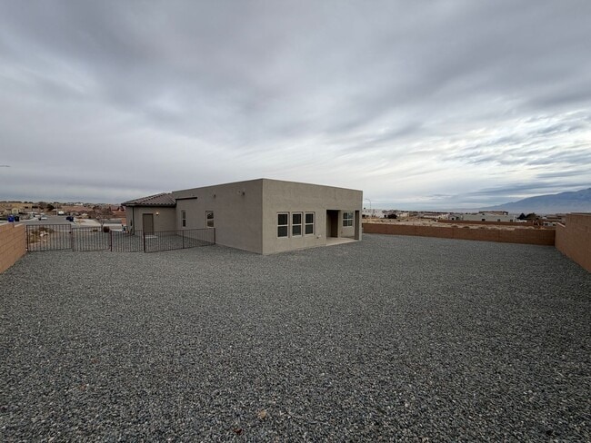 Building Photo - Luxury Multi-Gen (2 living areas) Single Story 3 Car Garage New Construction Available in Prestig...