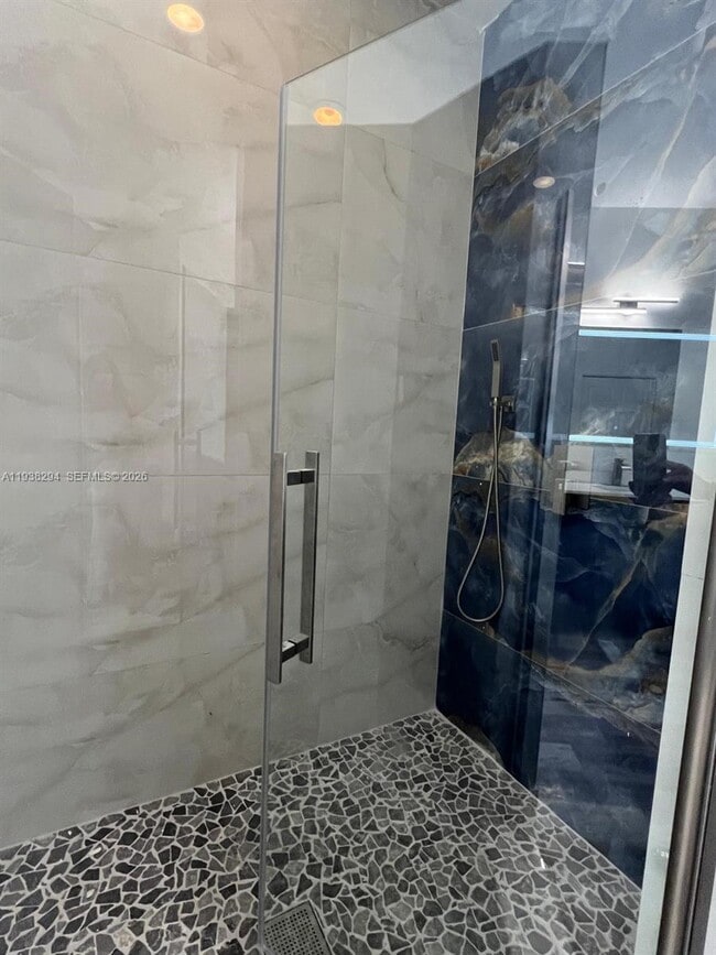 Building Photo - 2408 Deer Creek Rd