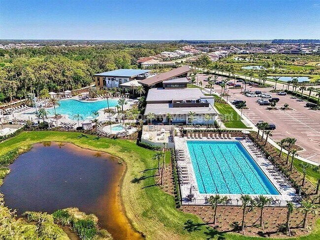 Building Photo - 9133 Night Skye Ave