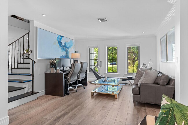 Building Photo - 6204 Celadon Cir