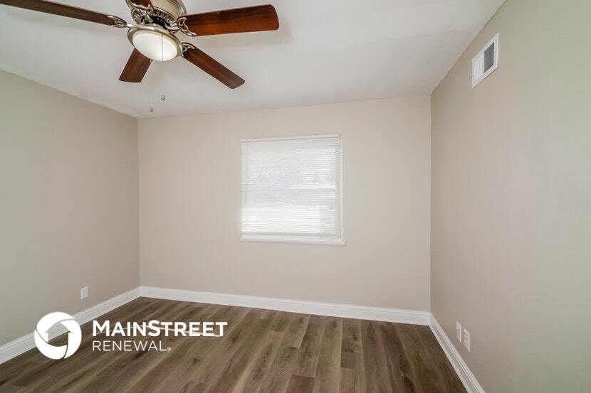 Building Photo - 9708 El Prado St