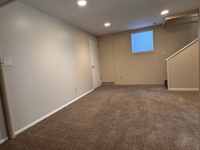 Building Photo - 1246 N 46th St