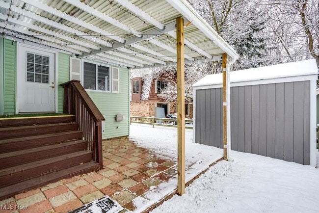 Building Photo - 301 Bogart Rd