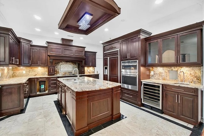 Building Photo - South Lakeland Rental Home