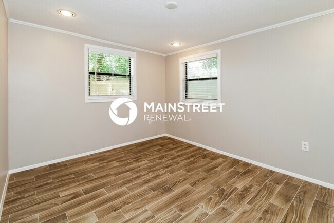 Building Photo - 3 Bedroom Pet-Friendly Home in Longwood, F...