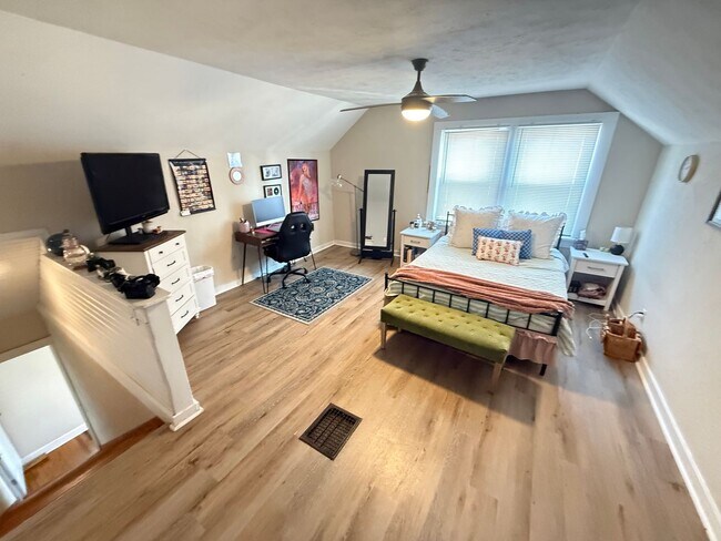 Building Photo - 3 Bed 2 Bath Springfield, MO