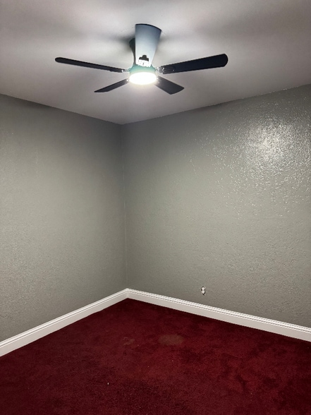 Building Photo - 436 W Montgomery Ave