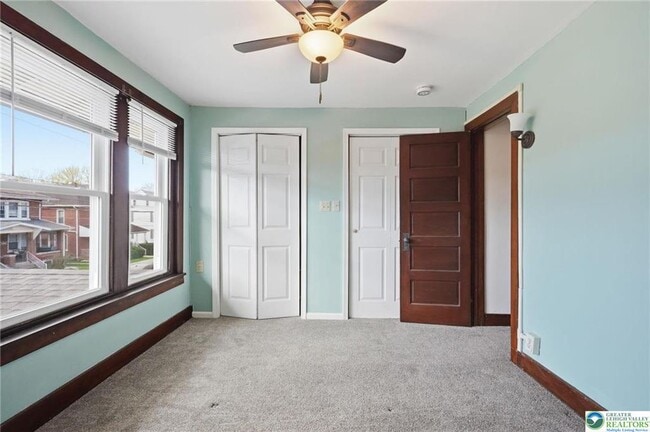 Building Photo - 819 Chestnut St