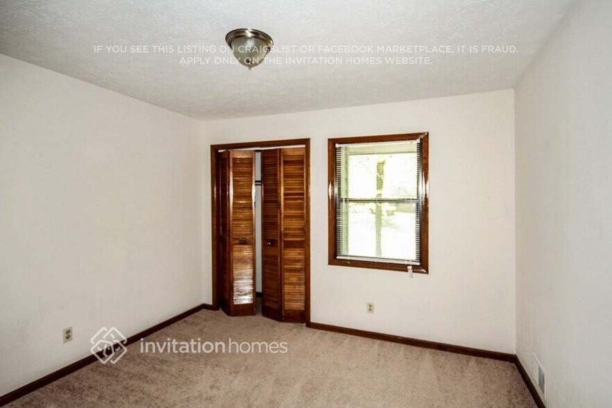 Building Photo - 376 Mill Ridge Way