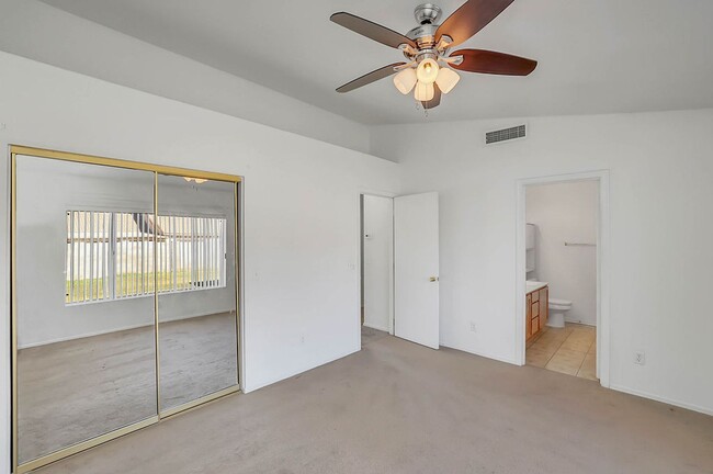 Building Photo - Great Gilbert home!