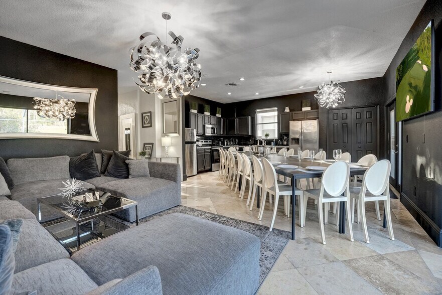 Building Photo - 1145 Troon Cir