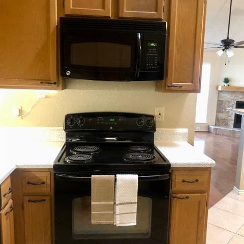 Building Photo - 1104 Bellmont Ct