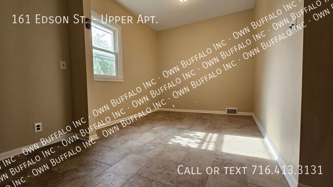 Building Photo - 161 Edson St