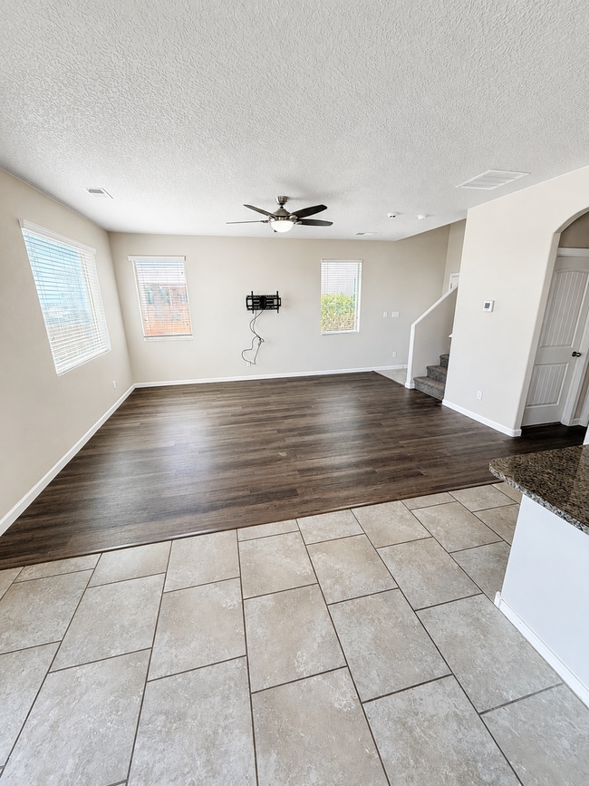 Building Photo - 8936 Mission Ridge Dr