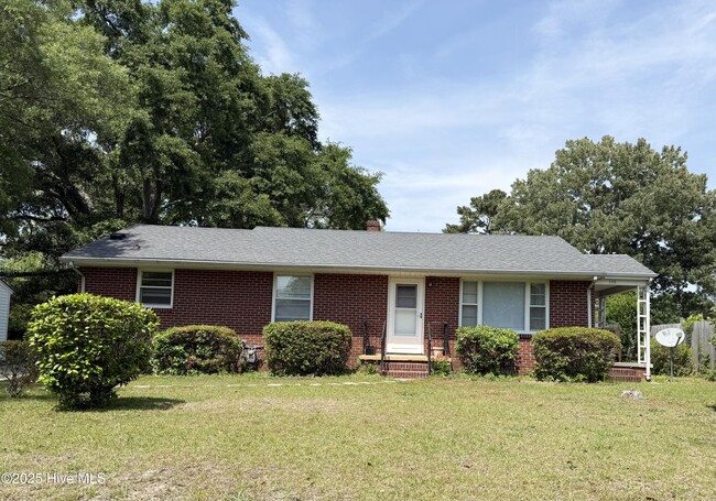 Primary Photo - 2703 Jackson Dr