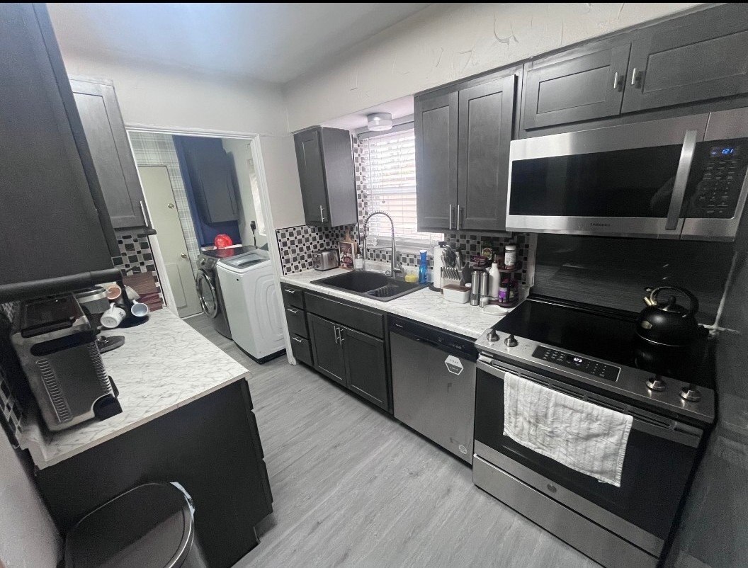 Building Photo - 7730 Arlington Ave