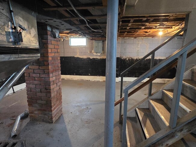 Building Photo - 9245 Archdale St
