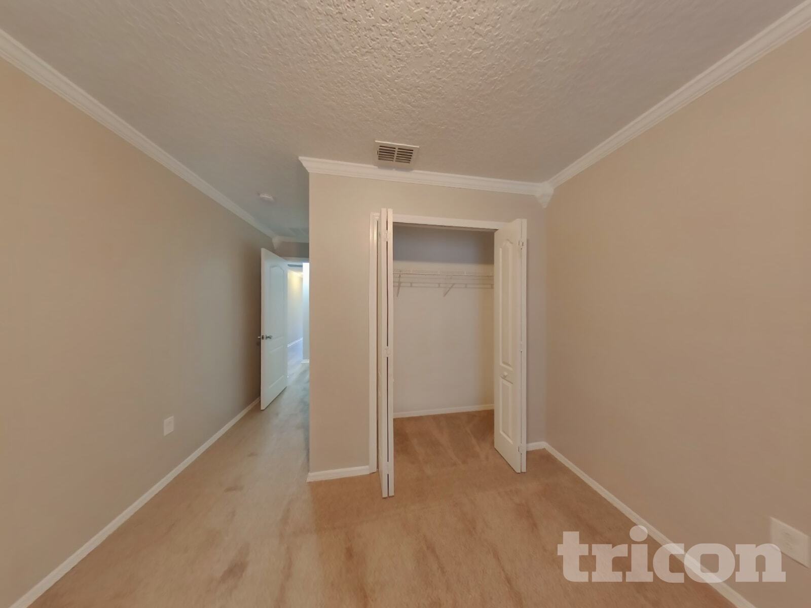 Building Photo - 11931 Alexandra Dr