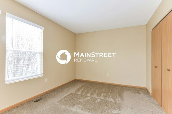 Building Photo - 3 Bedroom Pet-Friendly Home in Wentzville, MO with Main Street Renewal