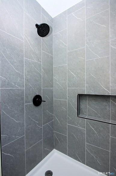 Building Photo - 75 Wilcox Ave