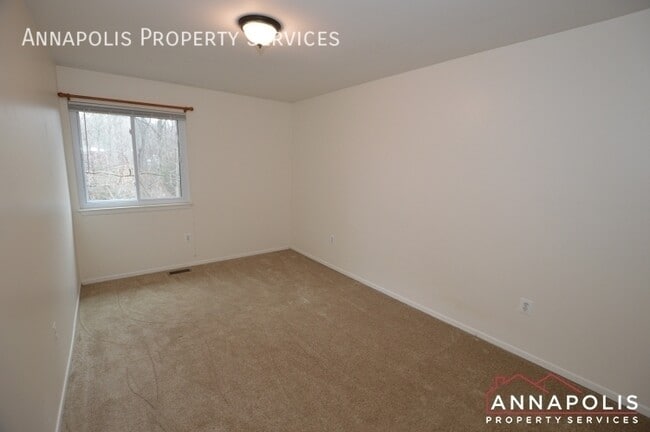 Building Photo - 430 Knottwood Ct