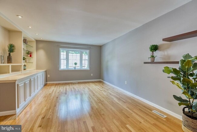 Building Photo - 11719 Dry River Ct