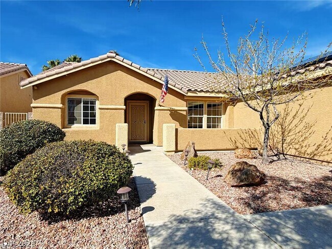 Building Photo - 161 Swale Ln