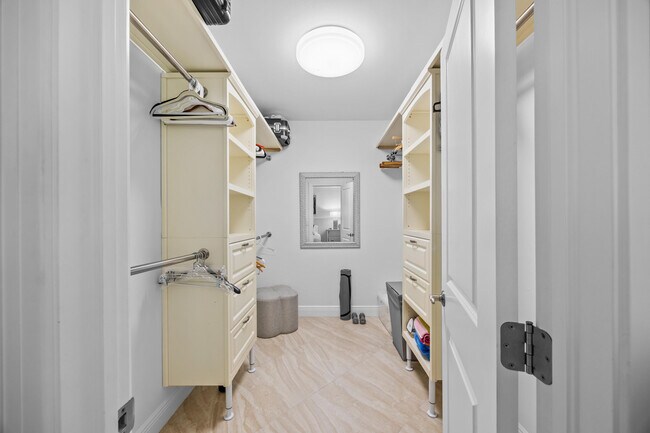 Building Photo - 13254 Polo Club Rd