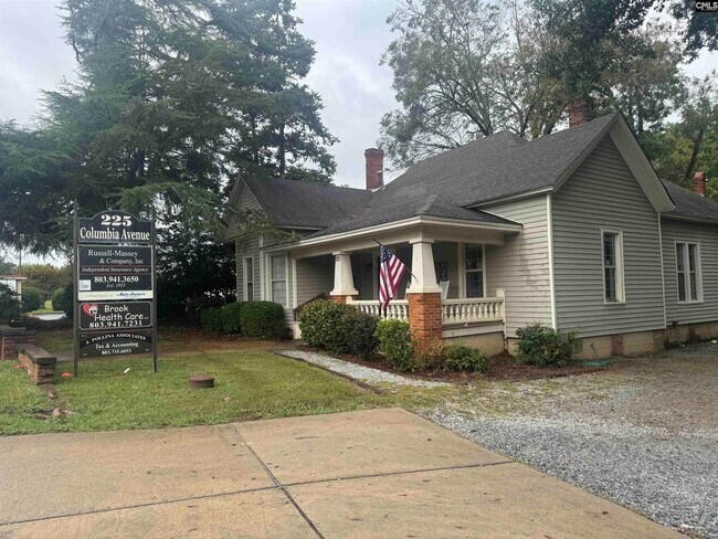 Building Photo - 225 Columbia Ave