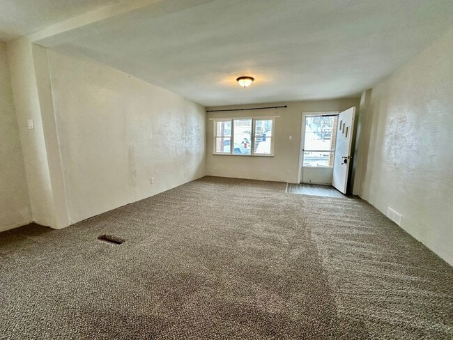 Building Photo - 119 Fitler St