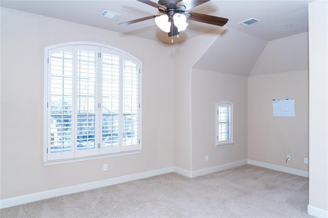 Building Photo - 1836 Walnut Springs Dr