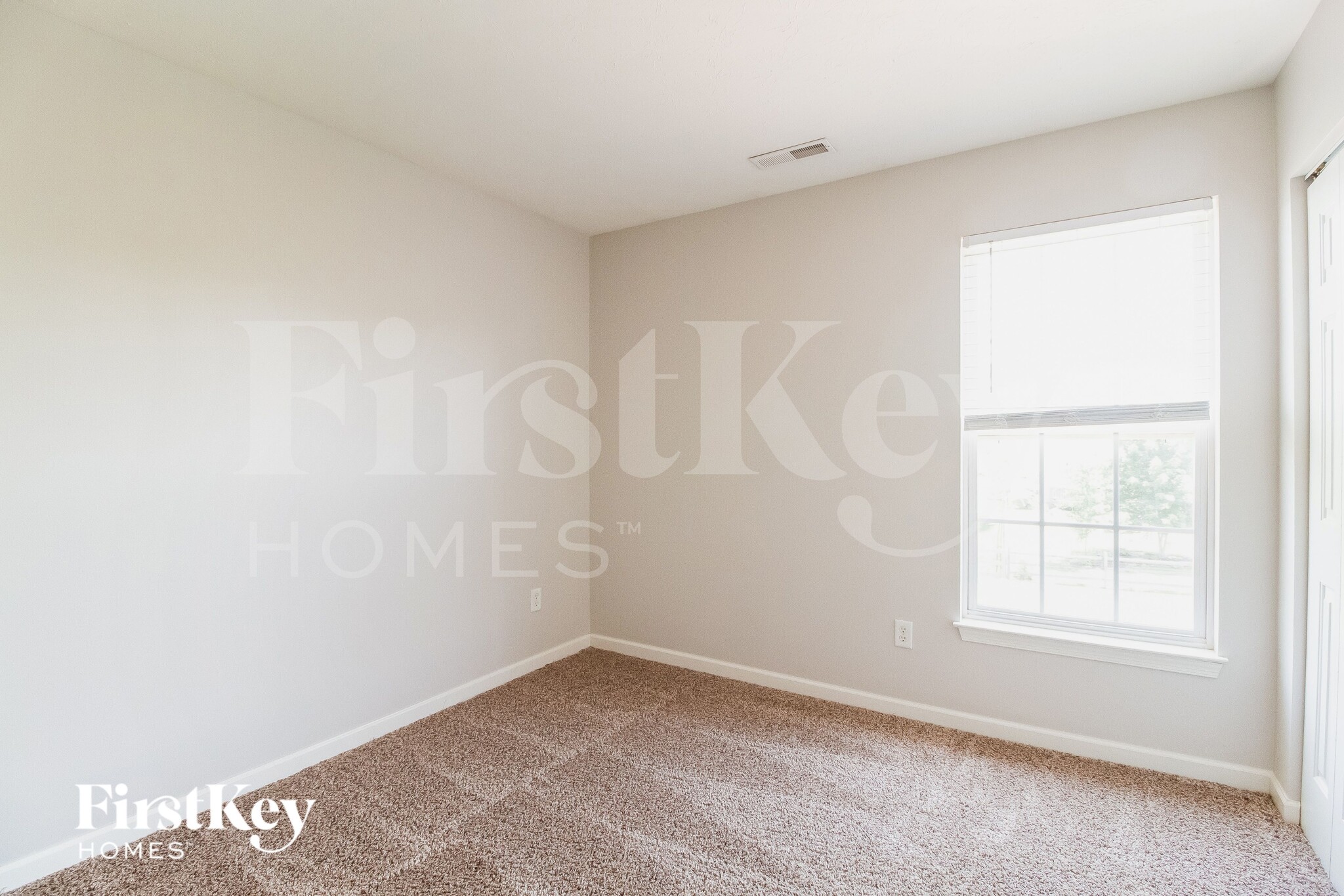 Building Photo - 4734 Turfway Trail
