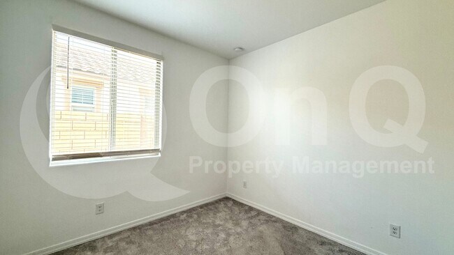 Building Photo - 14765 W Sand Hills Rd