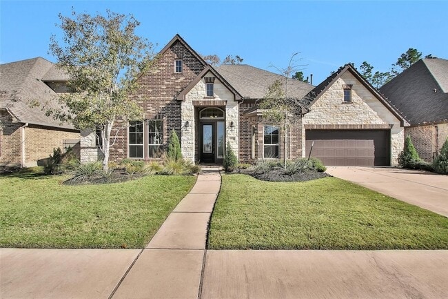 Building Photo - 17339 Camillia Trails