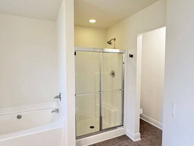 Building Photo - 3825 Runner Stone Dr