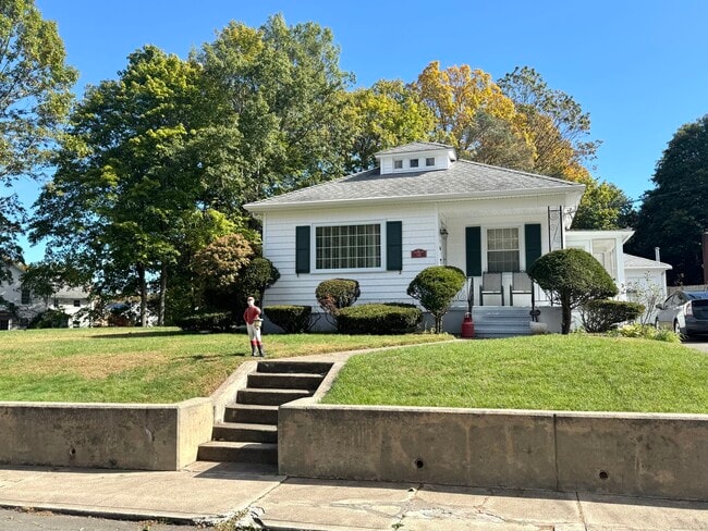 Primary Photo - 56 Highwood Ave