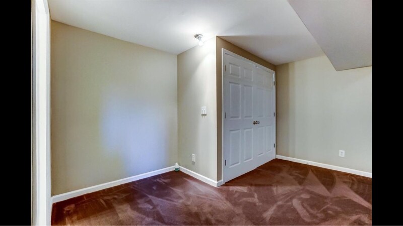 Building Photo - 10562 Toulon Dr