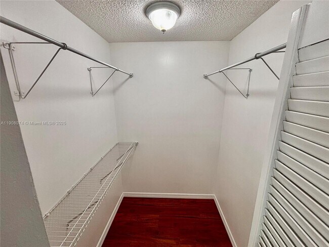 Building Photo - 11820 SW 80th St